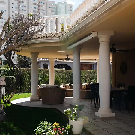 Experience Luxury Puig Val Con Piscina Villa